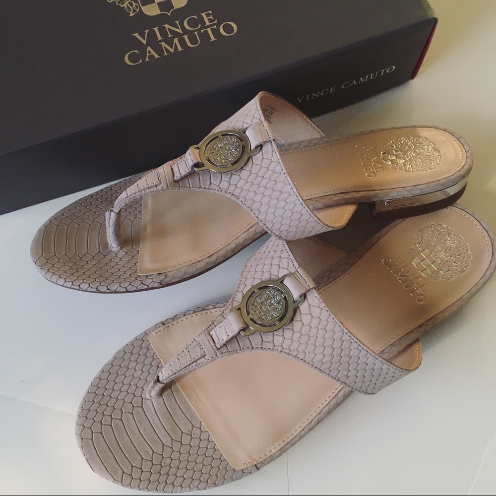 BNIB Vince Camuto Sandals
